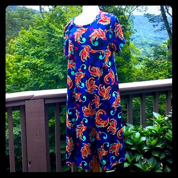 - ❤️ Lularoe Carly XL Dress. - Picture 2 of 10